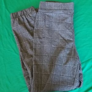 Ivy&main jogger trouser grey and black